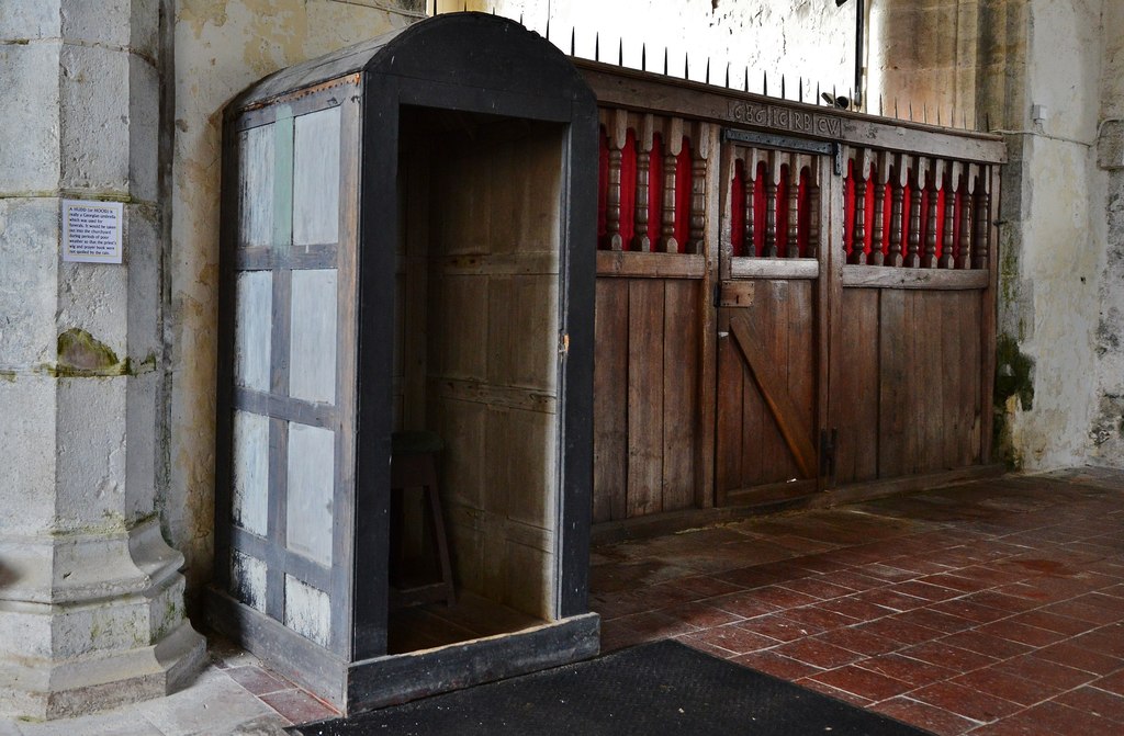 4646360_2b6f8a41_1024x1024