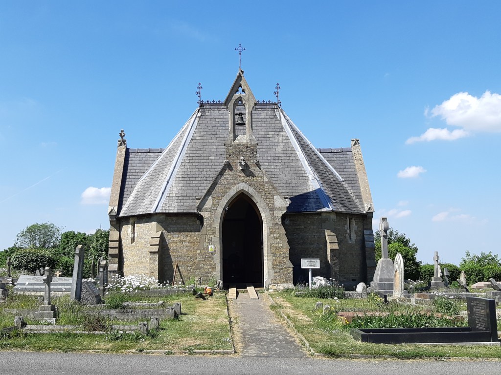 Louth Cemetery: Thinking&nbsp;Local